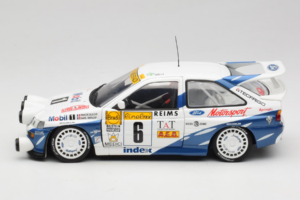 Ford Escort RS Cosworth Mobil 1 #6 F. Delecour / D. Grataloup Rally Monte Carlo Night Version Winner 1994 UT Models 1:18 3945 - 画像 4/8