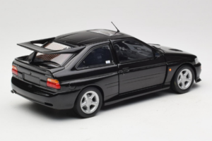Ford Escort RS Cosworth Black Metallic Minichamps 1:18 150089020 メタル - 画像 3/8
