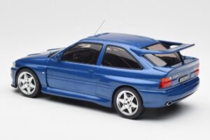 Ford Escort RS Cosworth ブルー IXO 1:18 18CMC180 メタル - 画像 5/6