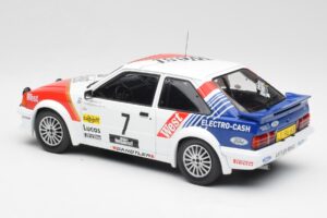 Ford Escort RS Turbo #7 Lotto Haspengouw Rally 1985 MCG 1:18 MCG18421 メタル - 画像 5/6