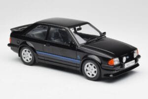 Ford Escort RS Turbo プリンセスダイアナ プライベートカー ブラック MCG 1:18 MCG18420 メタル - 画像 4/6