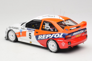 Ford Escort WRC #5 C. Sainz / L. Moya Ford World Rally Team Rally Catalunya 1997 Otto 1:18 OT1179 レジン - 画像 5/6