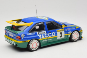 Ford Escort #3 Yacco L. Bernardini / B. Occelli Rally Monte Carlo Winners 1996 UT Models 1:18 180968203-R1 メタル - 画像 3/8