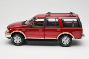 Ford Expedition Eddie Bauer レッドメタリック UT Models 1:18 22711 メタル - 画像 4/8