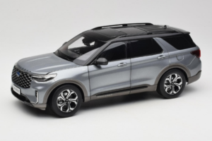 Ford Explorer グレー OEM 1:18 FORD2020 メタル