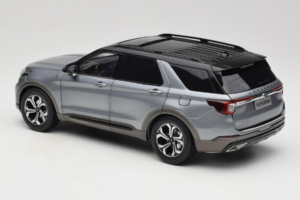 Ford Explorer グレー OEM 1:18 FORD2020 メタル - 画像 7/8