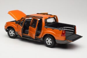 Ford Explorer Sport Trac オレンジ Maisto 1:18 536891G メタル - 画像 5/8