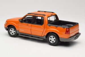 Ford Explorer Sport Trac オレンジ Maisto 1:18 536891G メタル - 画像 7/8