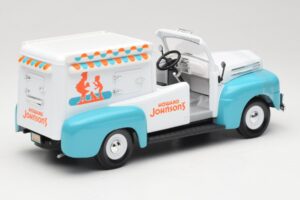 Ford F-1 Howard Johnson's Ice Cream Road Signature 1:18 92229 メタル - 画像 2/6