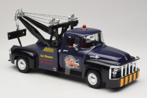Ford F-100 トーイングトラック Bob's Towing Welly 1:18 19834-W メタル - 画像 4/6