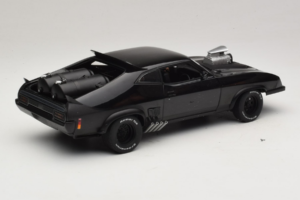 Ford Falcon XB Interceptor Mad Max 2 The Road Warrior AUTOart 1:18 72745 メタル - 画像 3/8