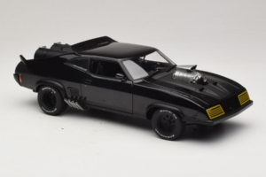 Ford Falcon XB Interceptor Mad Max 2 The Road Warrior AUTOart 1:18 72745 メタル - 画像 6/8