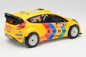 Ford Fiesta RS WRC #15 H. Solberg / I. Minor Stobart Wales Rally GB 2011 Minichamps 1:18 151110815 メタル - 画像 2/6