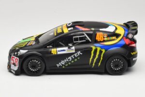 Ford Fiesta RS WRC #46 V. Rossi / C. Cassina Monza Rally Show 2011 Minichamps 1:18 151110846 メタル - 画像 3/6