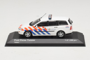 Ford Focus Turnier Politie Minichamps 1:43 430087092 メタル