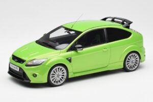 Ford Focus RS Mk2 グリーン Otto 1:18 OT381 レジン