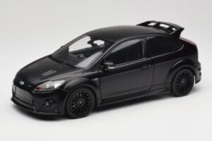 Ford Focus RS Mk2 Matte Black Minichamps 1:18 100080000 メタル