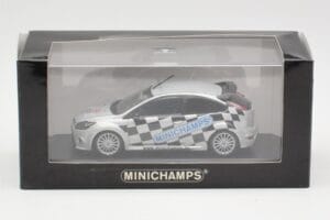 Ford Focus RS Mk2 Toy Fair Nuremberg 2010 Minichamps 1:43 403088105 メタル - 画像 4/4
