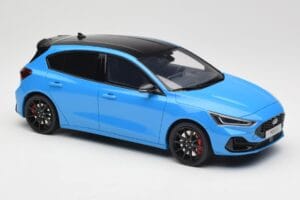 Ford Focus ST Edition Mk4 Azure Blue Otto 1:18 OT1186 レジン - 画像 4/6