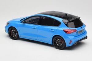 Ford Focus ST Edition Mk4 Azure Blue Otto 1:18 OT1186 レジン - 画像 5/6