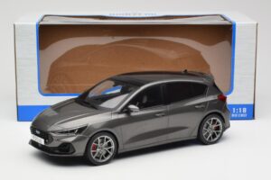 Ford Focus ST Mk4 グレー MCG 1:18 MCG18454 メタル - 画像 6/6