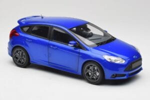 Ford Focus ST Mk2 Blue Metallic Minichamps 1:18 110082001 メタル - 画像 6/8