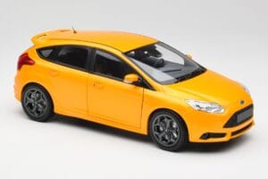 Ford Focus ST Mk2 Tangerine Scream Minichamps 1:18 110082005 メタル - 画像 6/8