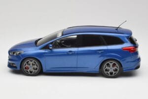 Ford Focus ST Turnier Mk3 ブルー MCG 1:18 MCG18465 メタル - 画像 3/6
