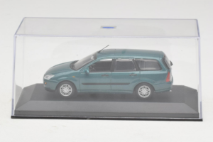 Ford Focus Mk1 Turnier グリーン Minichamps 1:43 FOCUS003 メタル - 画像 4/5
