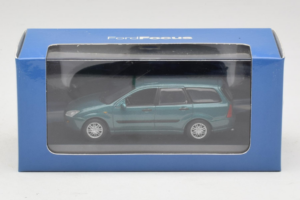 Ford Focus Mk1 Turnier グリーン Minichamps 1:43 FOCUS003 メタル - 画像 5/5
