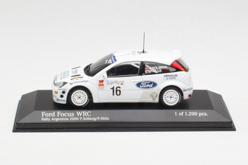 Ford Focus WRC Mk1 #16 P. Solberg / P. Mills Rally Argentina 2000 Minichamps 1:43 430008916 メタル