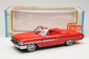 Ford Galaxie 500 カブリオレ レッド Sun Star 1:18 1420 メタル - 画像 8/8