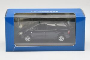Ford Galaxy Mk1 ブルー Minichamps 1:43 430089501 メタル - 画像 4/4