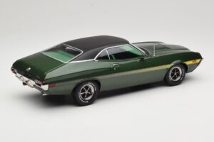 Ford Gran Torino Sport グリーン IXO 1:18 18CMC185 メタル - 画像 2/6
