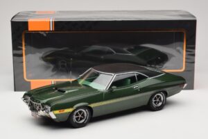 Ford Gran Torino Sport グリーン IXO 1:18 18CMC185 メタル - 画像 6/6