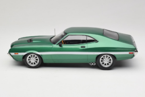 Ford Gran Torino Sport Green Metallic IXO 1:18 18CMC264 メタル - 画像 3/6