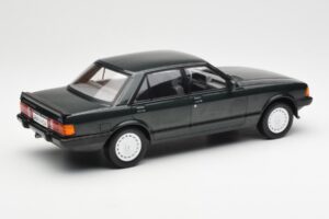 Ford Granada Mk2 2.8 Injection ダークグリーン MCG 1:18 MCG18263 メタル - 画像 2/6