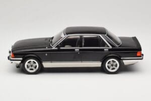 Ford Granada Mk2 2.8 Injection Gray Metallic MCG 1:18 MCG18536 メタル - 画像 3/6