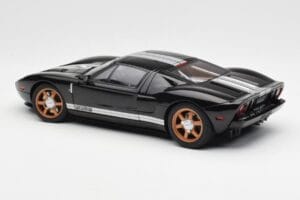Ford GT ブラック ホワイトストライプ AUTOart 1:18 73023 メタル - 画像 7/8