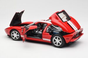 Ford GT レッド AUTOart 1:18 73021 メタル - 画像 5/8
