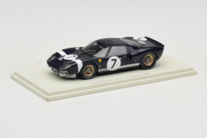 Ford GT40 Mk I #7 B. Bondurant / U. Maglioli 24 Hours of Le Mans 1965 Spark 1:43 S4536 レジン - 画像 2/4