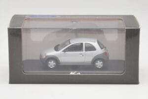 Ford Ka Mk1 シルバーグレー Minichamps 1:43 130248 メタル - 画像 4/4