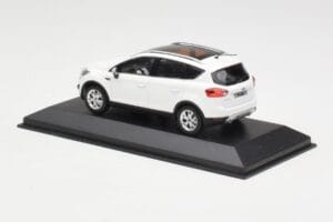 Ford Kuga Mk1 ホワイト Minichamps 1:43 KUGA001 メタル - 画像 3/4