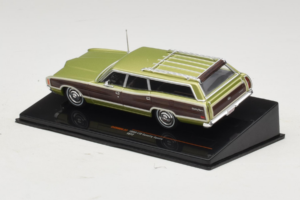 Ford LTD Country Squire Green Bronze IXO 1:43 CLC608N メタル - 画像 3/5