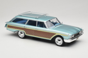 Ford Country Squire ブルー MCG 1:18 MCG18049 メタル - 画像 4/6