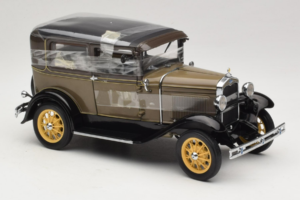 Ford Model A Tudor Chicle Drab Motor City 1:18 41003 メタル - 画像 4/6