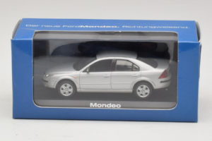 Ford Mondeo Mk3 セダン シルバー Minichamps 1:43 MONDEO005 メタル - 画像 4/4