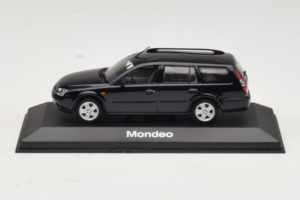 Ford Mondeo Mk3 Touring ブラック Minichamps 1:43 MONDEO003 メタル