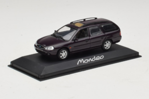 Ford Mondeo Mk1 Turnier Dark Blue Metallic Minichamps 1:43 43306312 メタル - 画像 2/4