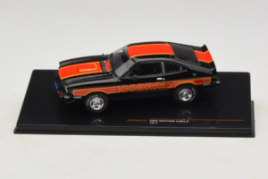 Ford Mustang Cobra II ブラック IXO 1:43 CLC599N メタル